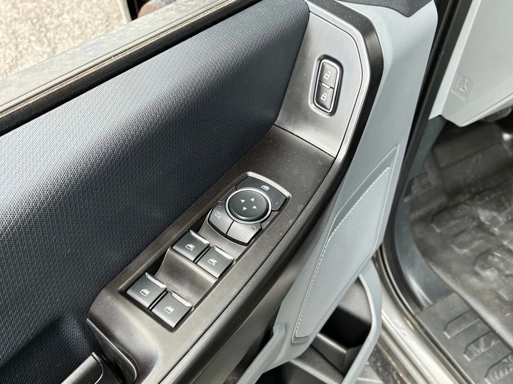 Used 2023 Gray Ford XL image 21