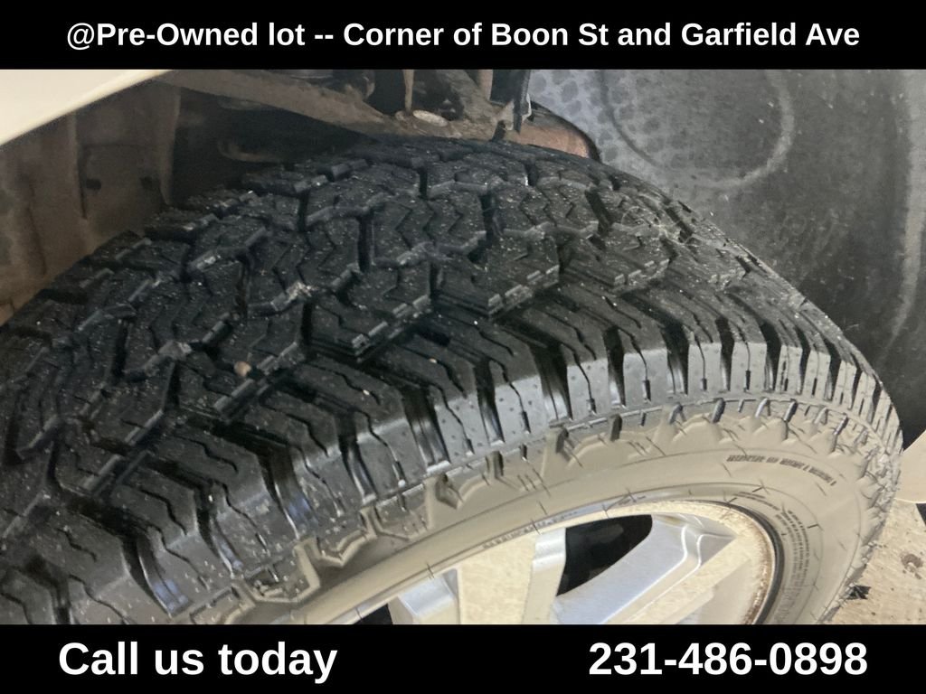 Used 2007  Ford XLT image 11
