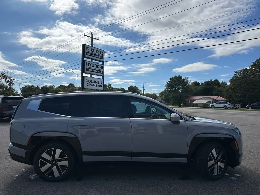 New 2026 Cyber Gray Hyundai SEL image 9