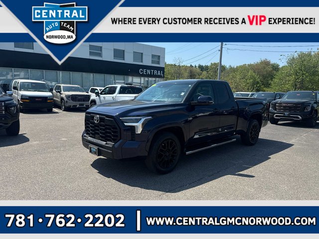 2022 Toyota Tundra 4WD SR5