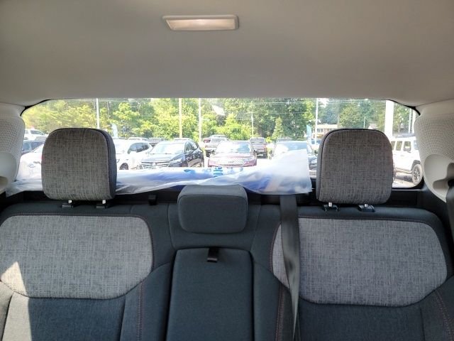 Used 2024 Atlas Blue Metallic Ford XLT image 8