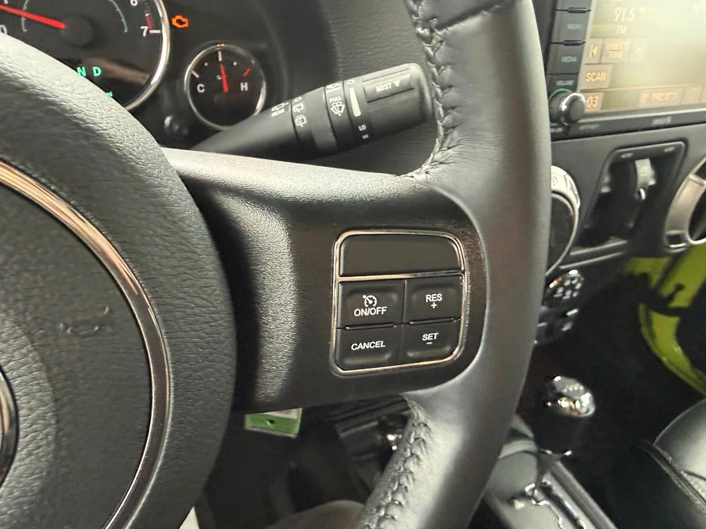 Used 2017 Green Jeep Unlimited Sahara image 24