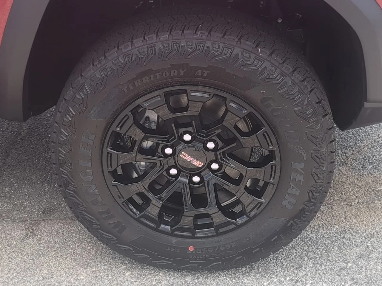 2026 GMC Canyon Elevation - Photo 10