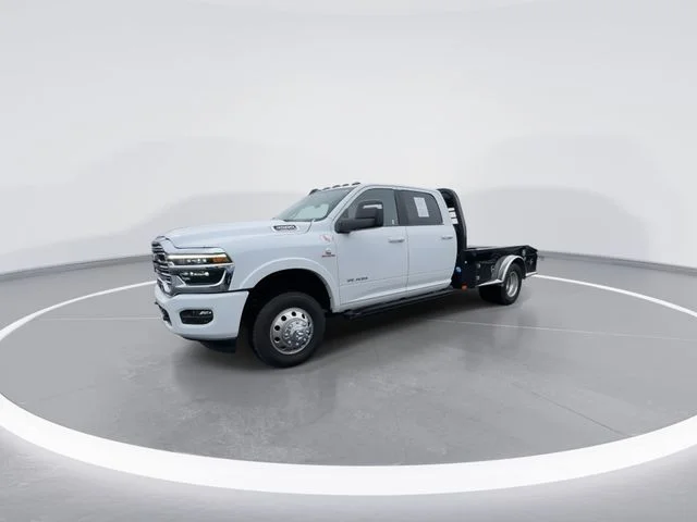 Used 2025 White Ram Laramie image 6