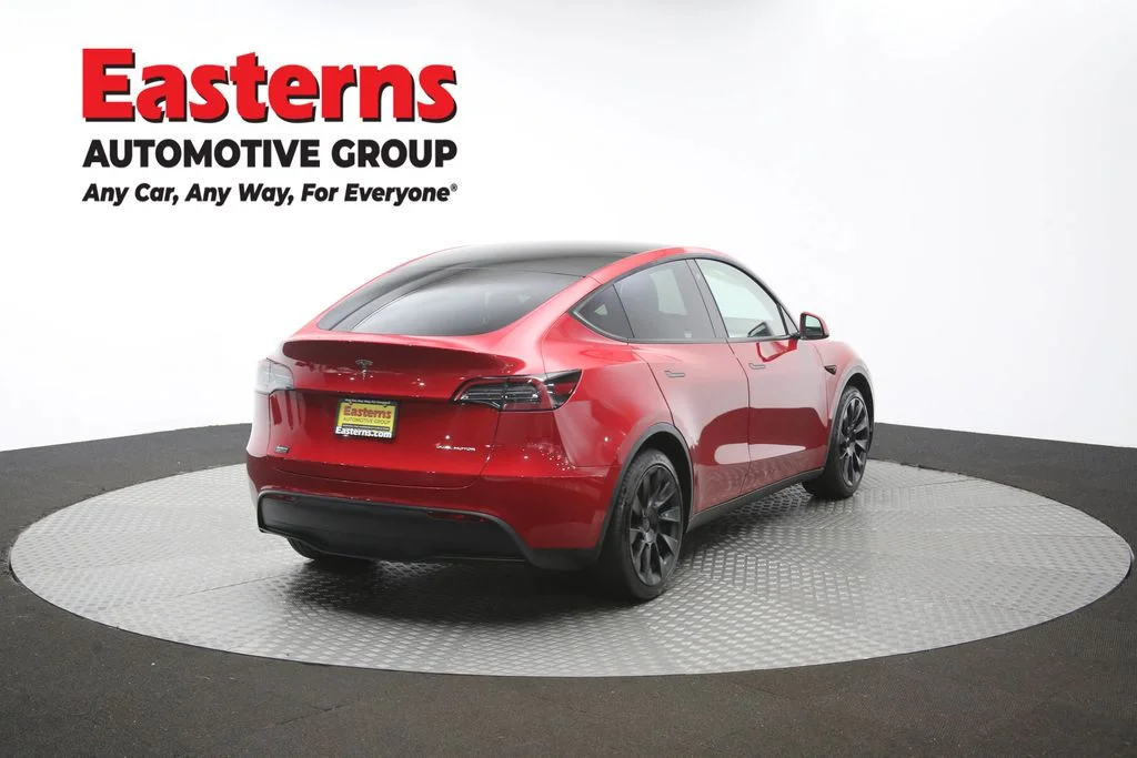 Used 2023 Red Tesla Long Range image 37