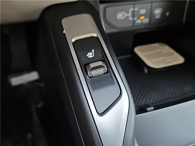 New 2026 Wolf Gray KIA EX Front-Wheel Drive image 20