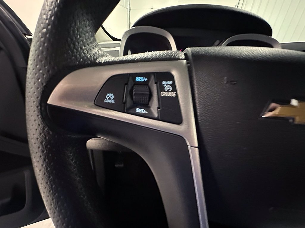 Used 2017 NIGHTFALL GRAY METALLIC Chevrolet LT image 32
