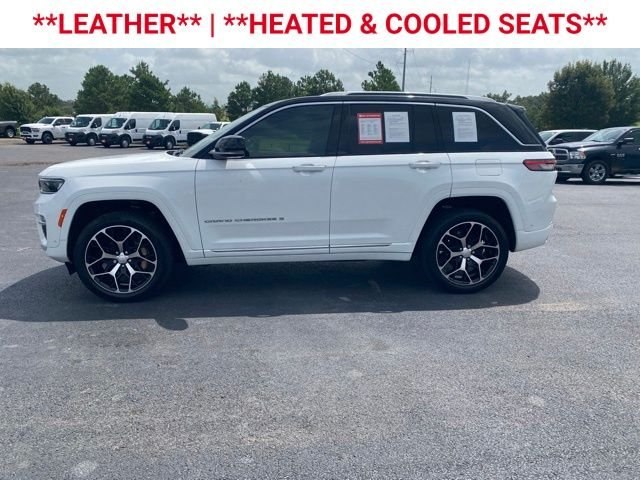 Used 2023 White Jeep Summit Reserve image 5