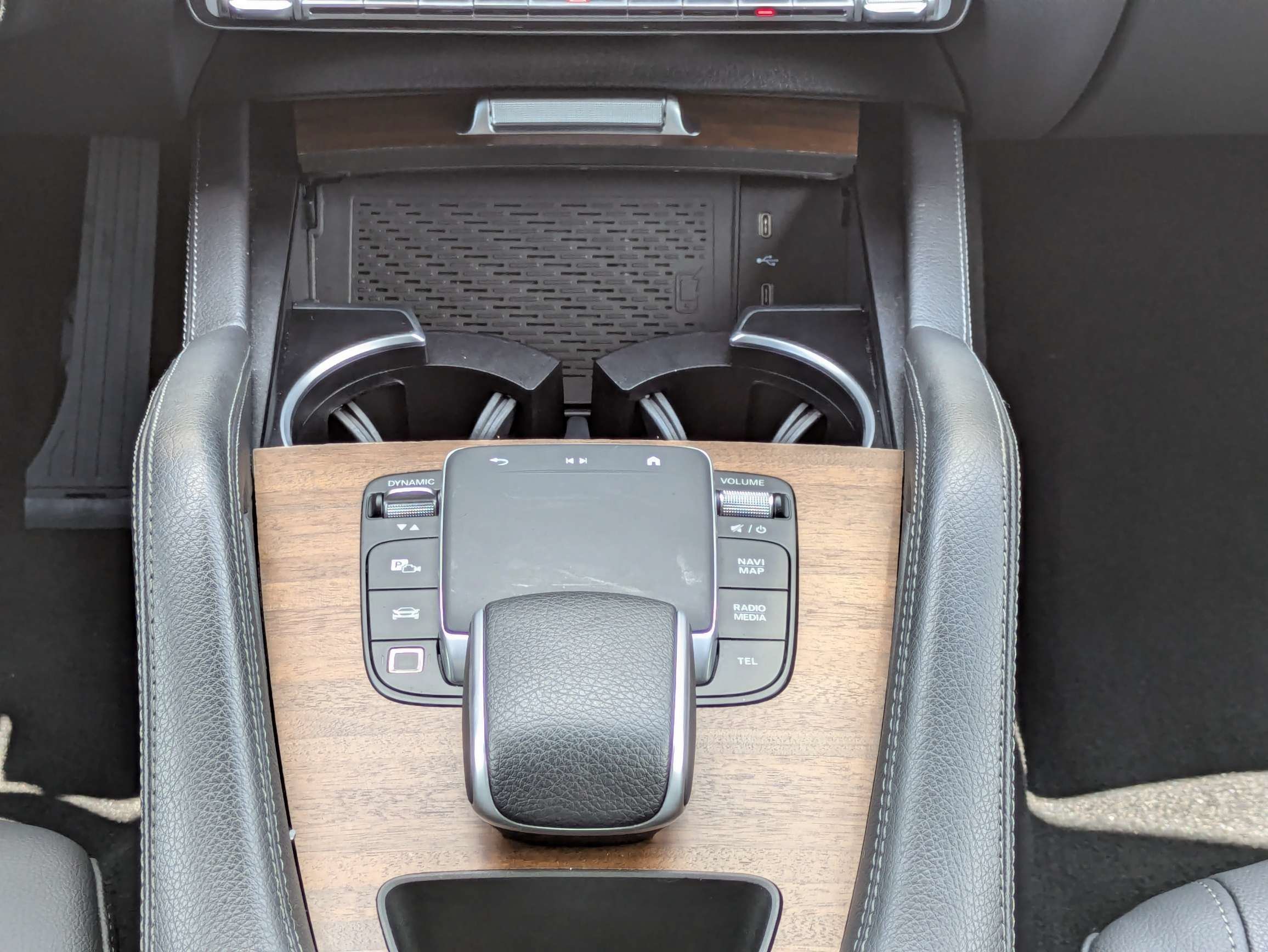 Used 2025 Obsidian Black Metallic Mercedes-Benz GLE 350 image 20