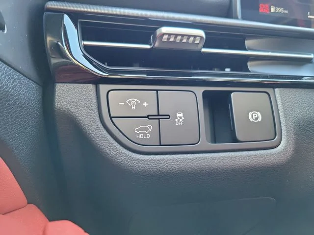 New 2026 Wolf Gray Kia SX Prestige image 31