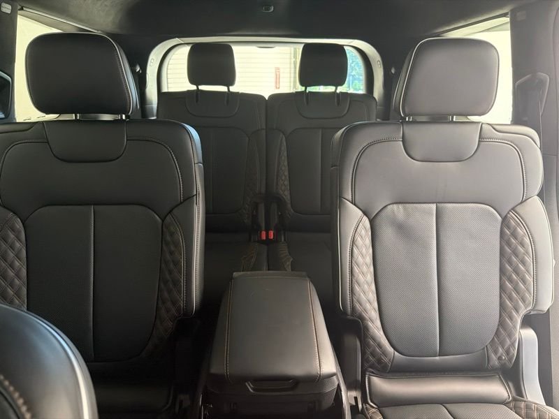 Used 2025 White Jeep Summit image 18