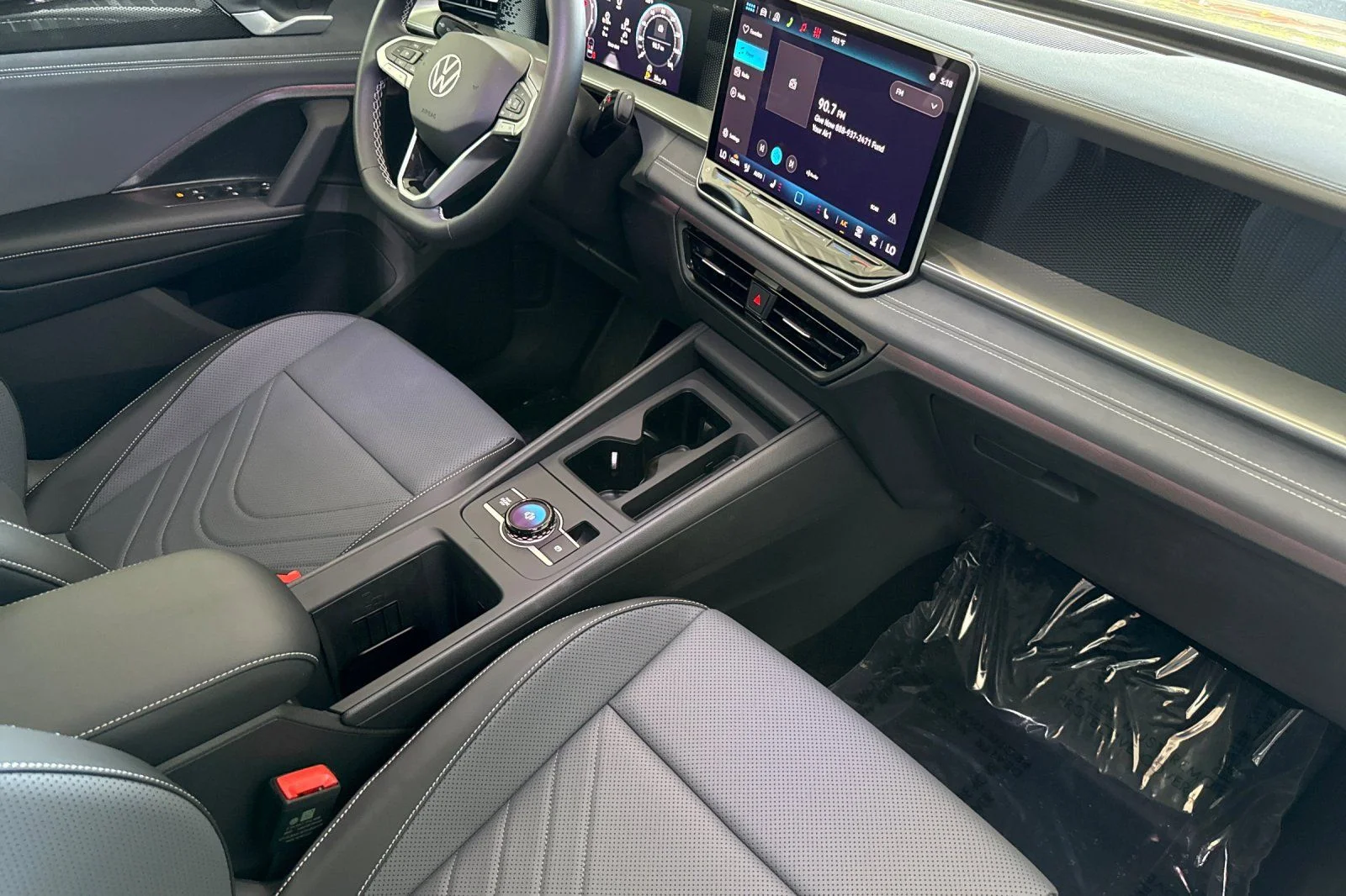 New 2026 White Volkswagen SE image 15