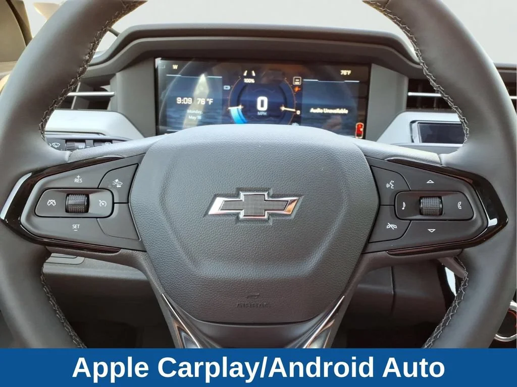 2027 Chevrolet Bolt LT - Photo 11
