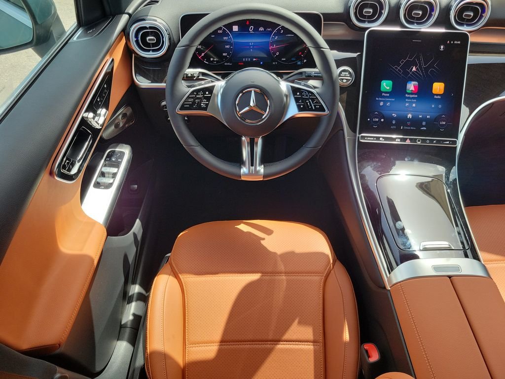 New 2026 Verde Silver Metallic Mercedes-Benz GLC 300 image 14