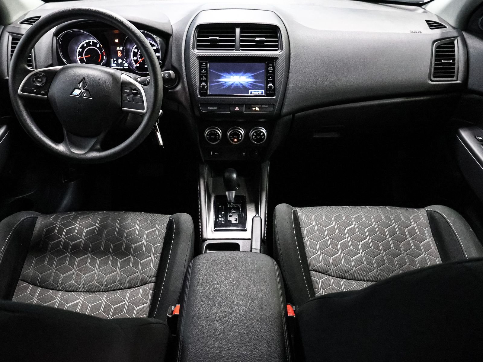 2025 Mitsubishi Outlander Sport ES - Photo 23