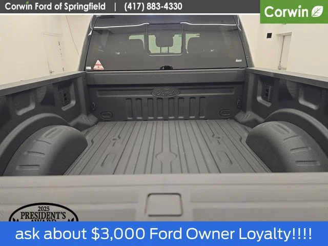 New 2026 Agate Black Metallic Ford F-250® XLT image 19