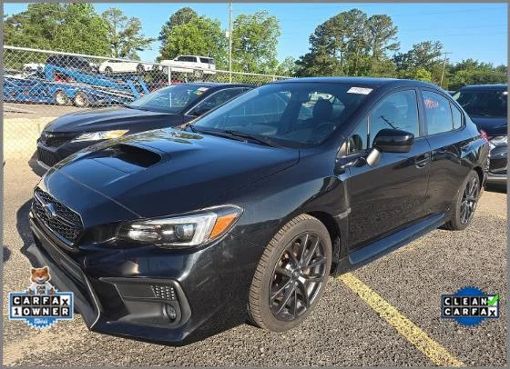 Used 2019 Crystal Black Silica Subaru Limited image 1