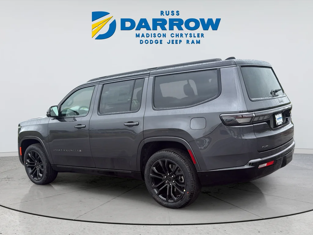 New 2026 Baltic Gray Metallic Clearcoat Jeep Summit Reserve image 3