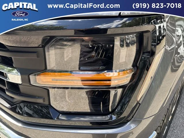 Used 2024 Gray Ford XLT image 11