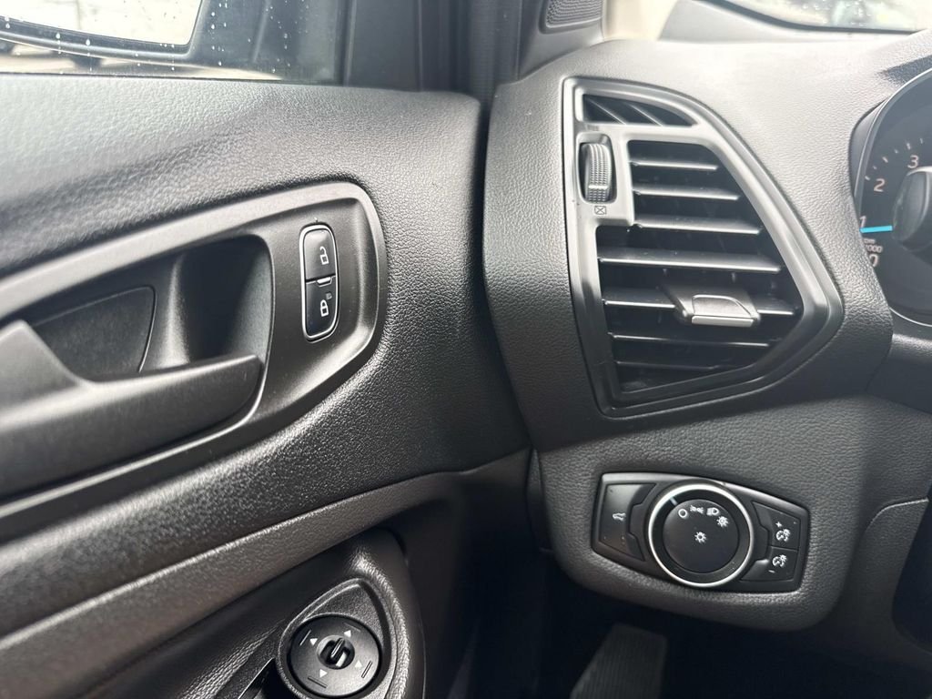 Used 2017 Gray Ford S image 31