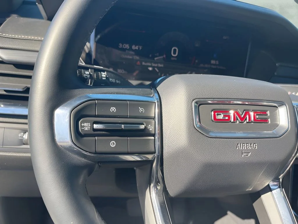 Used 2025 Sterling Metallic GMC Elevation image 16