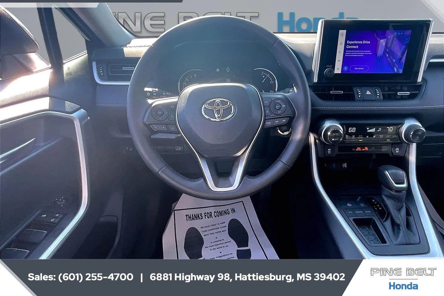 Used 2024 Magnetic Gray Metallic toyota XLE Premium image 5