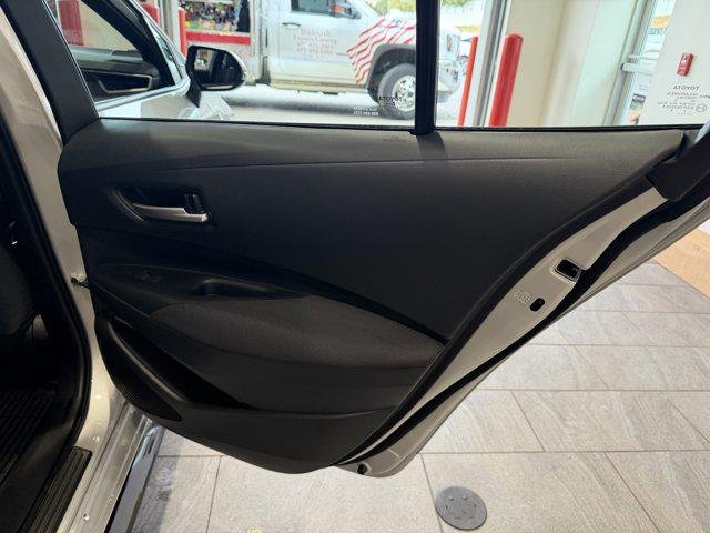 2026 Toyota Corolla SE - Photo 36