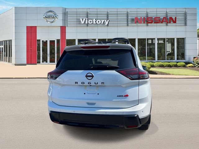 New 2026 Everest White Pearl TriCoat Nissan Rock Creek® image 4