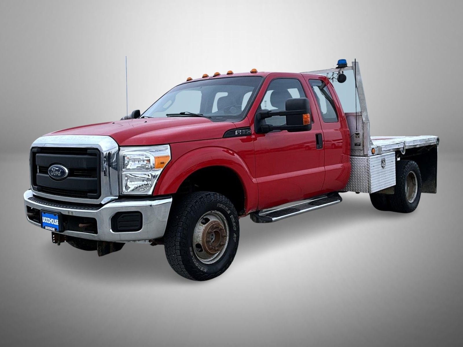 2015 Ford F-350 Super Duty Chassis Cab XL