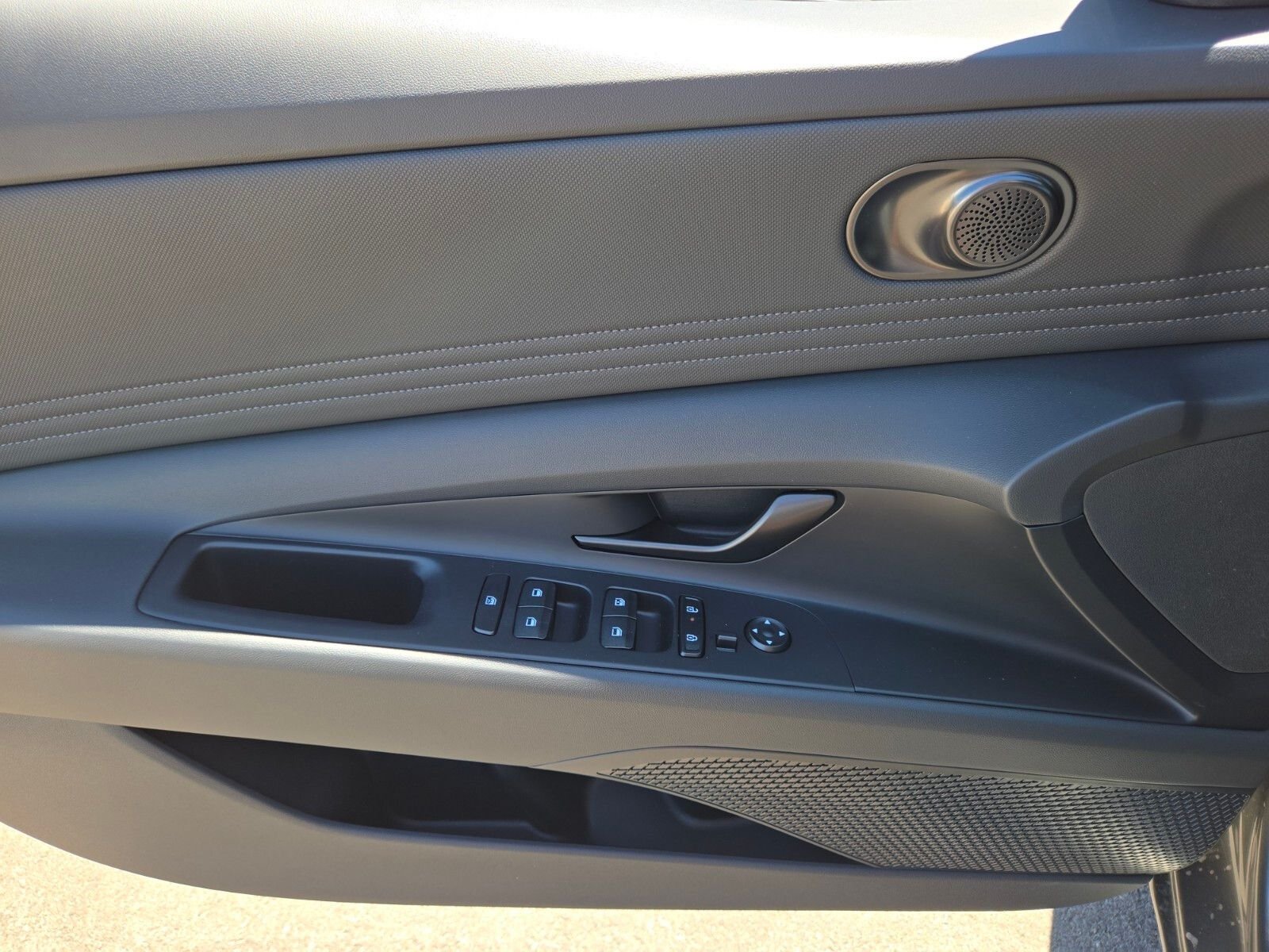 New 2026 Gray Hyundai SEL Sport image 9