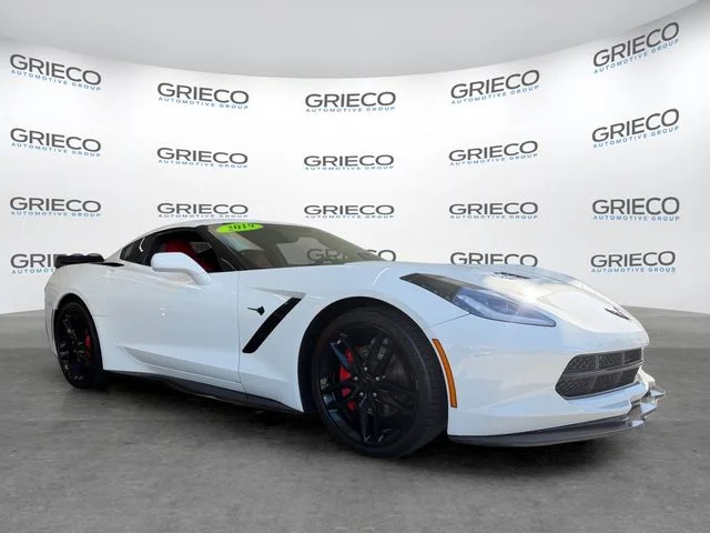 Used 2019 White Chevrolet Stingray image 1