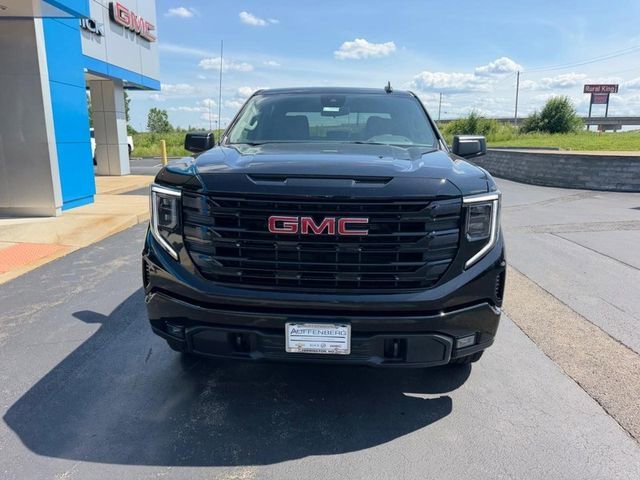New 2026 Onyx Black GMC Elevation image 3