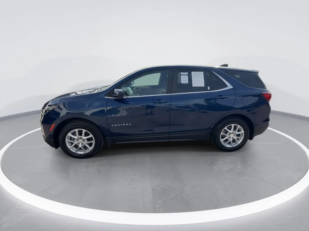 Used 2023 Blue Chevrolet LT image 5