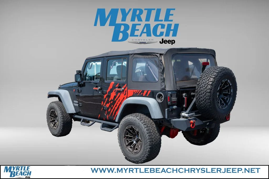 Used 2015 Black Clearcoat Jeep Unlimited Sport image 4