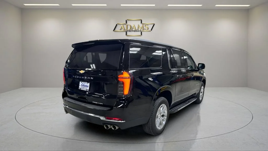 2026 Chevrolet Suburban Premier - Photo 7