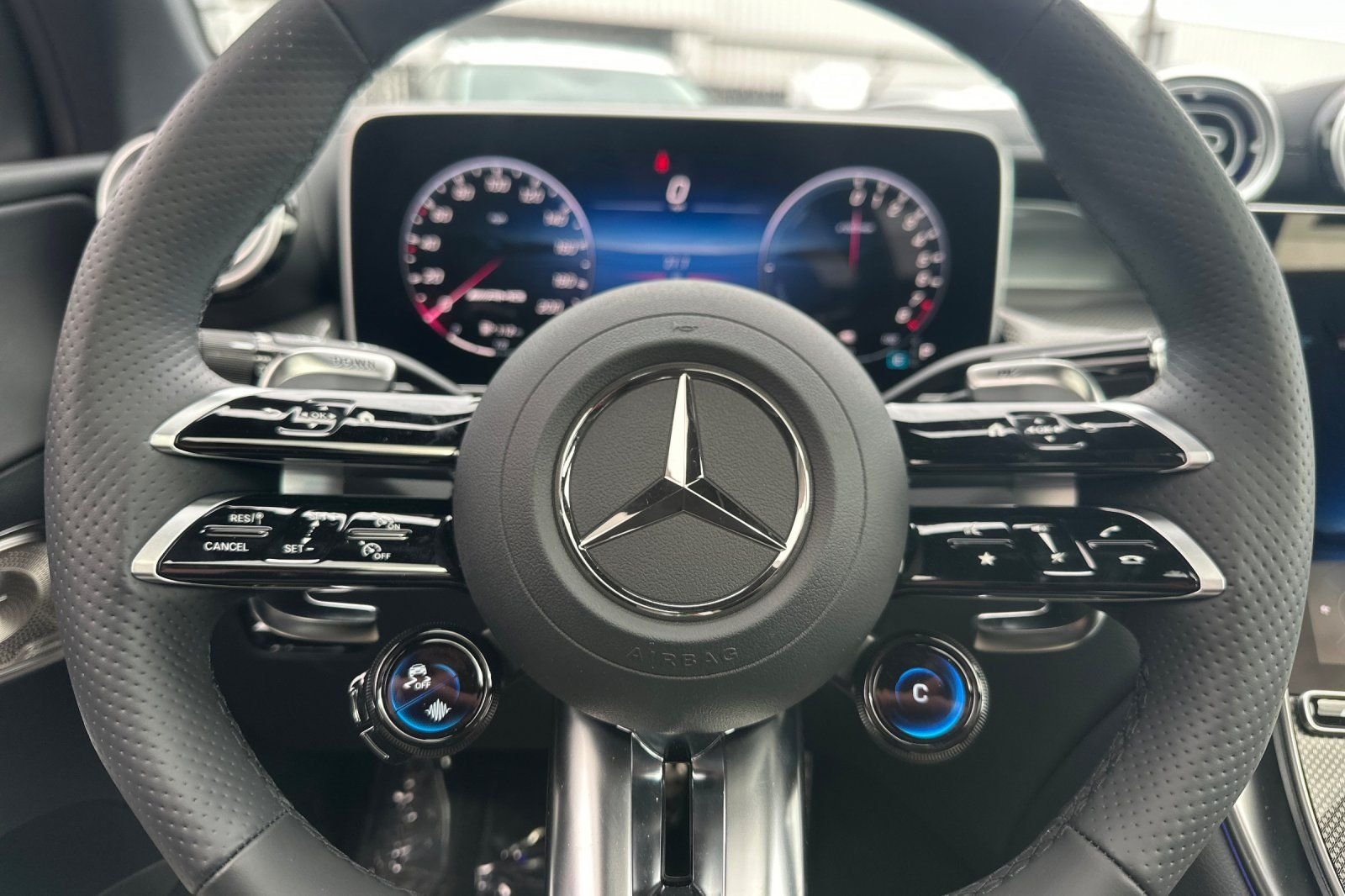 2025 Mercedes-Benz GLC AMG GLC63 S - Photo 20