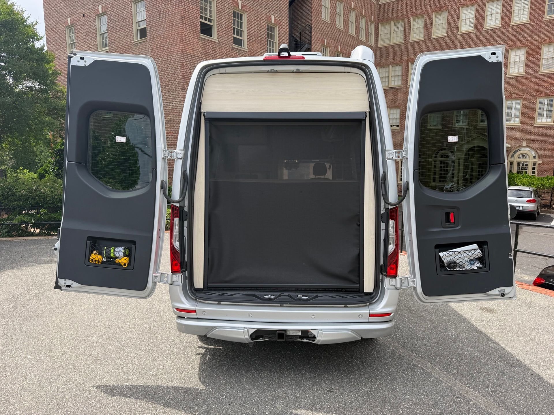 Used 2022  Mercedes-Benz AIRSTREAM INTERSTATE 19 image 21