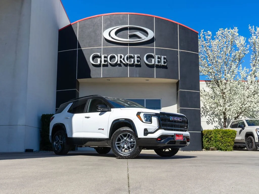 2026 GMC Terrain AT4 AWD's photo