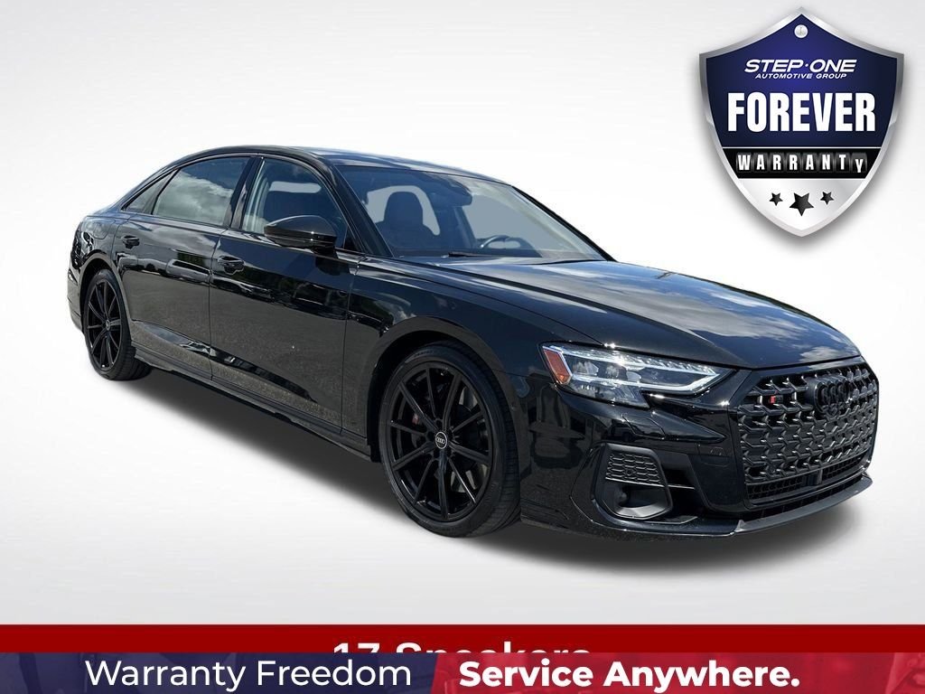 Used 2024  Audi 4.0T image 8