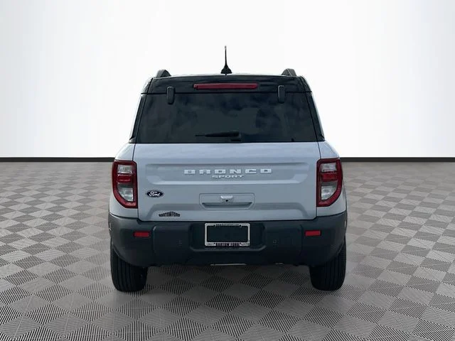 New 2026 White Metallic Ford Outer Banks image 5