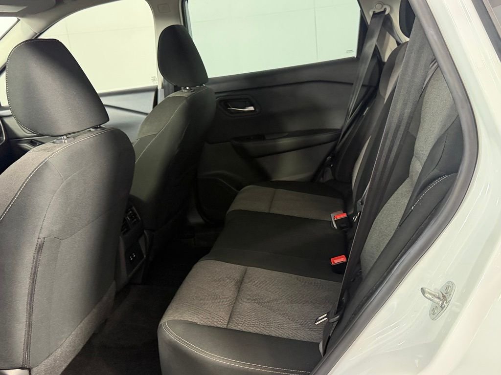 2025 Nissan Rogue SV - Photo 24