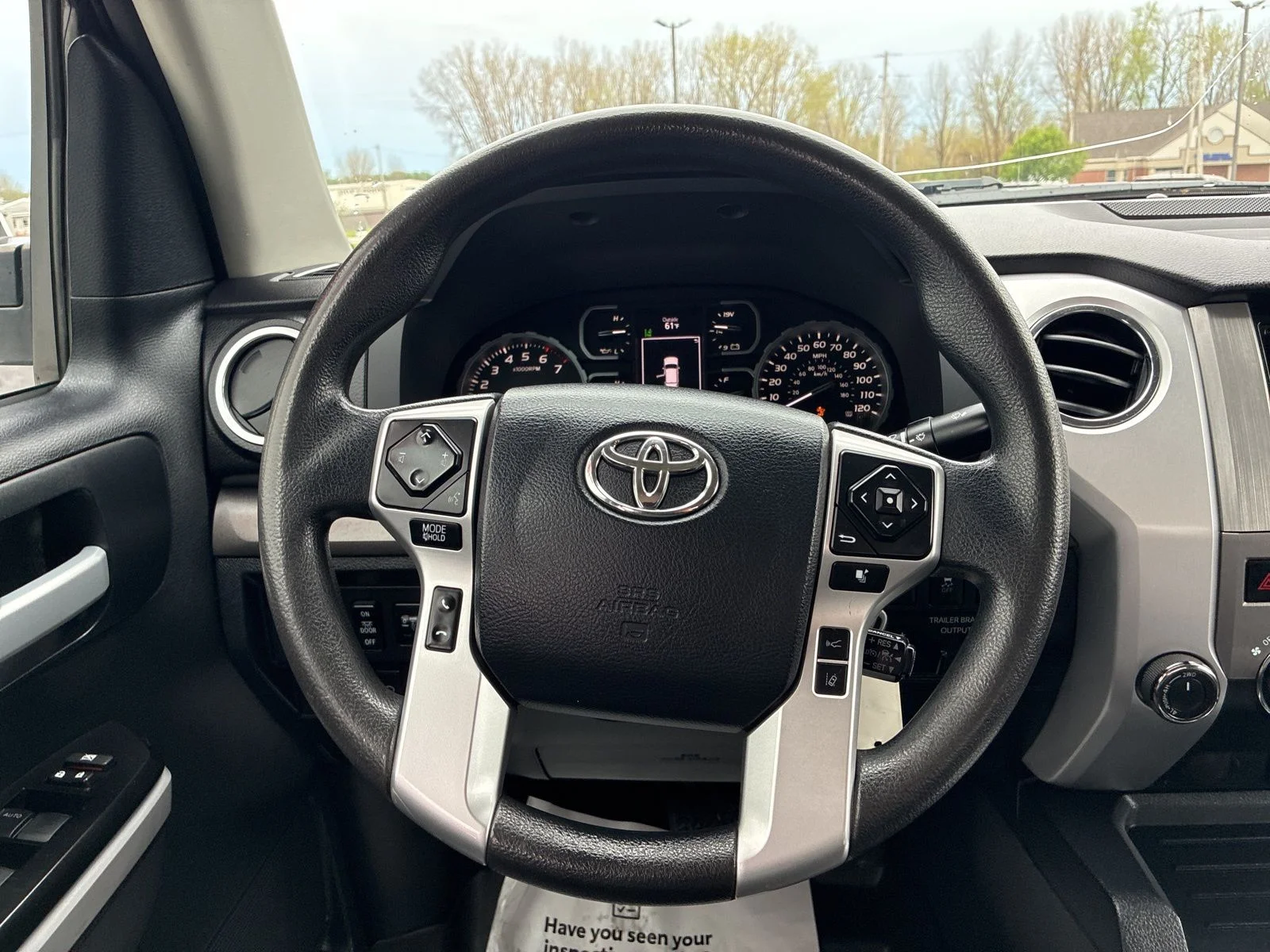 Used 2018  Toyota SR5 image 16