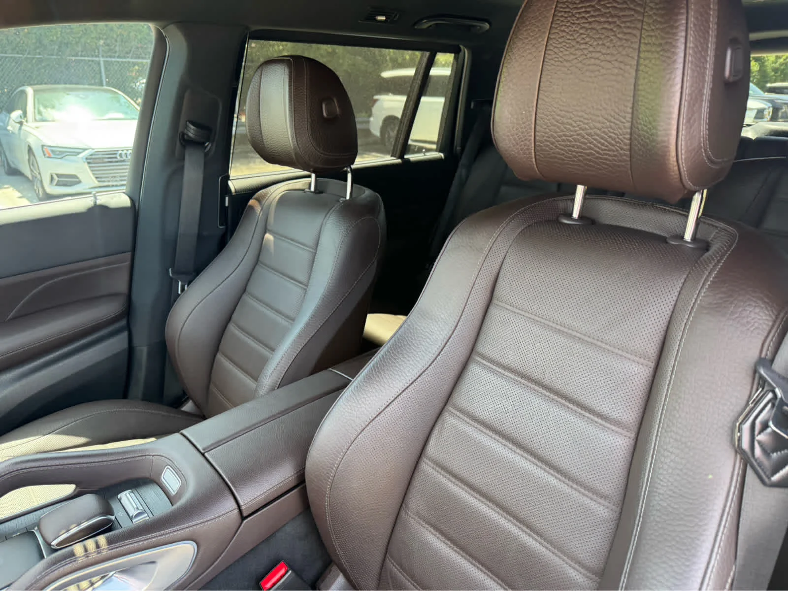 Used 2022 Lunar Blue Metallic Mercedes-Benz GLS 450 image 12