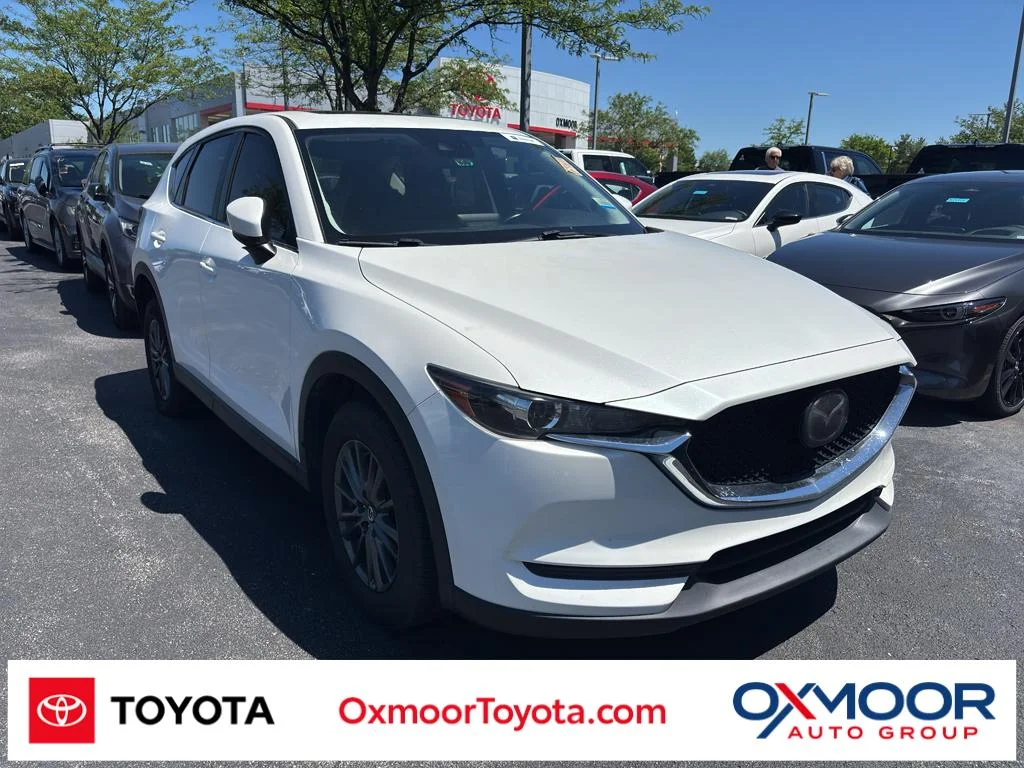 2019 Mazda CX-5 Touring Auto's photo