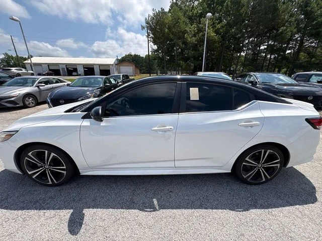 Used 2021 Aspen White Nissan SR image 2