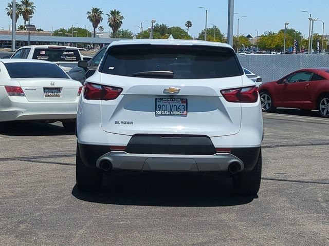Used 2022 Summit White Chevrolet 2LT image 7