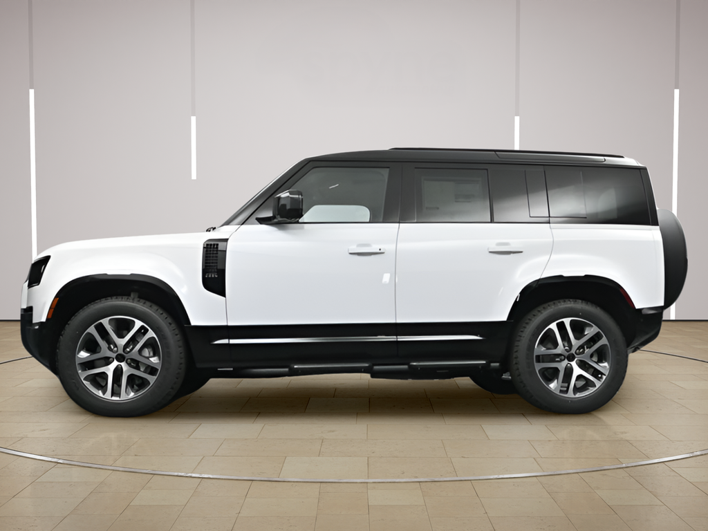 New 2026 White Land Rover X-Dynamic SE image 29