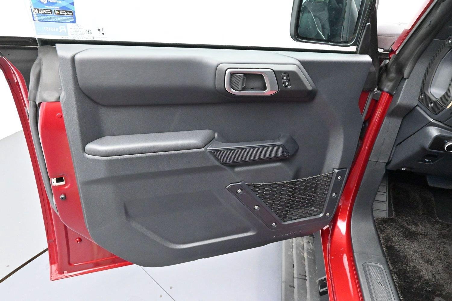 Used 2026 Ruby Red Metallic Tinted Clearcoat Ford Badlands image 9