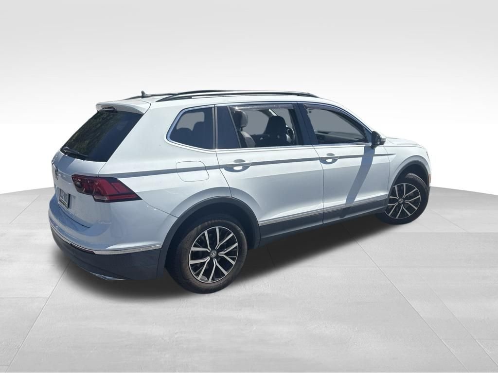 Used 2021 White Volkswagen  image 15