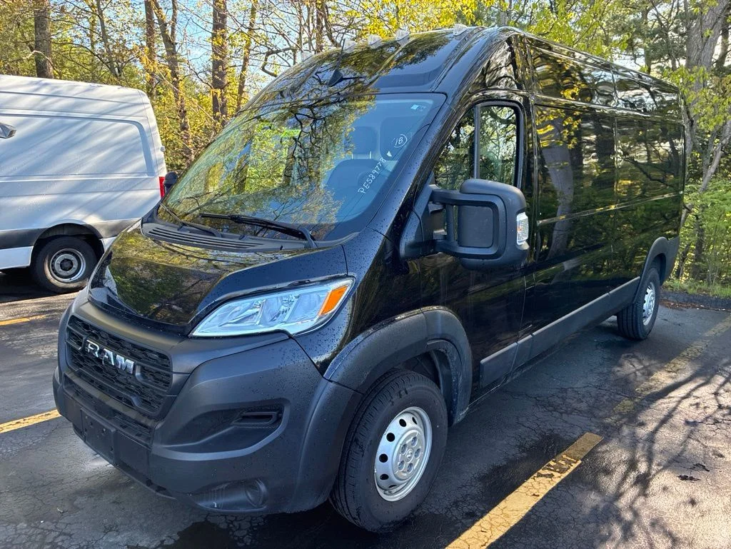 Used 2023 Black Ram High Roof image 3